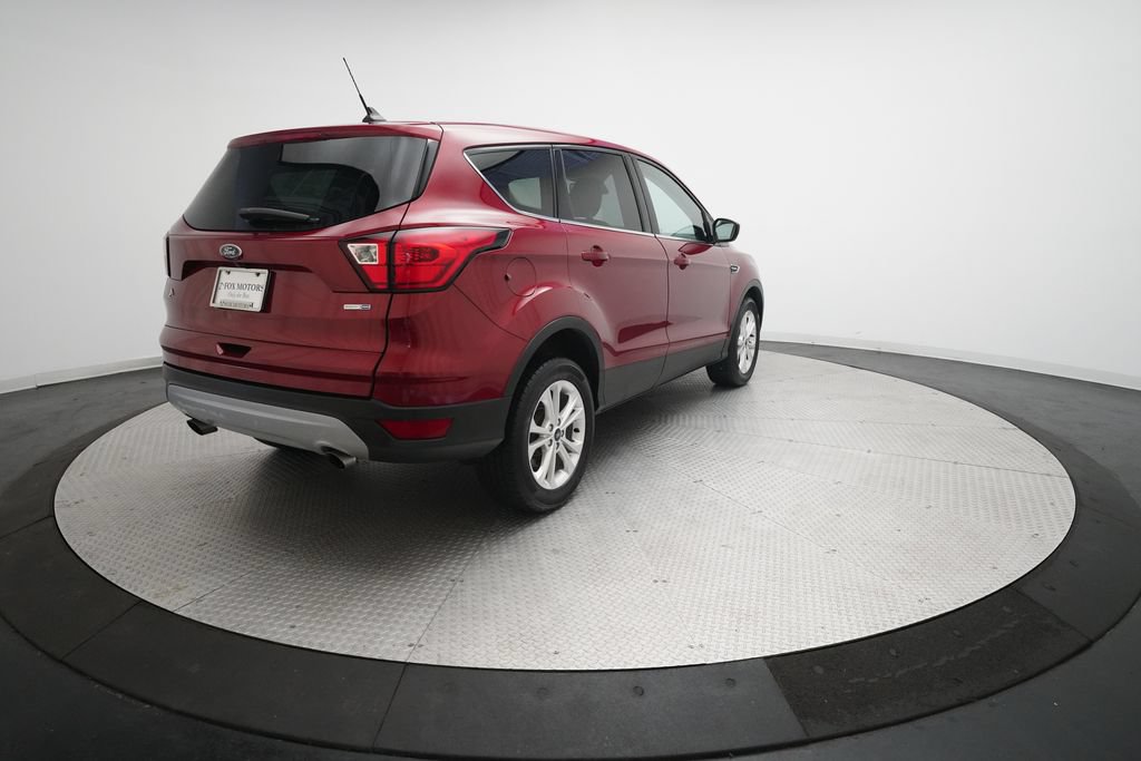 Used 2019 Ford Escape SE AWD/4WD image 35