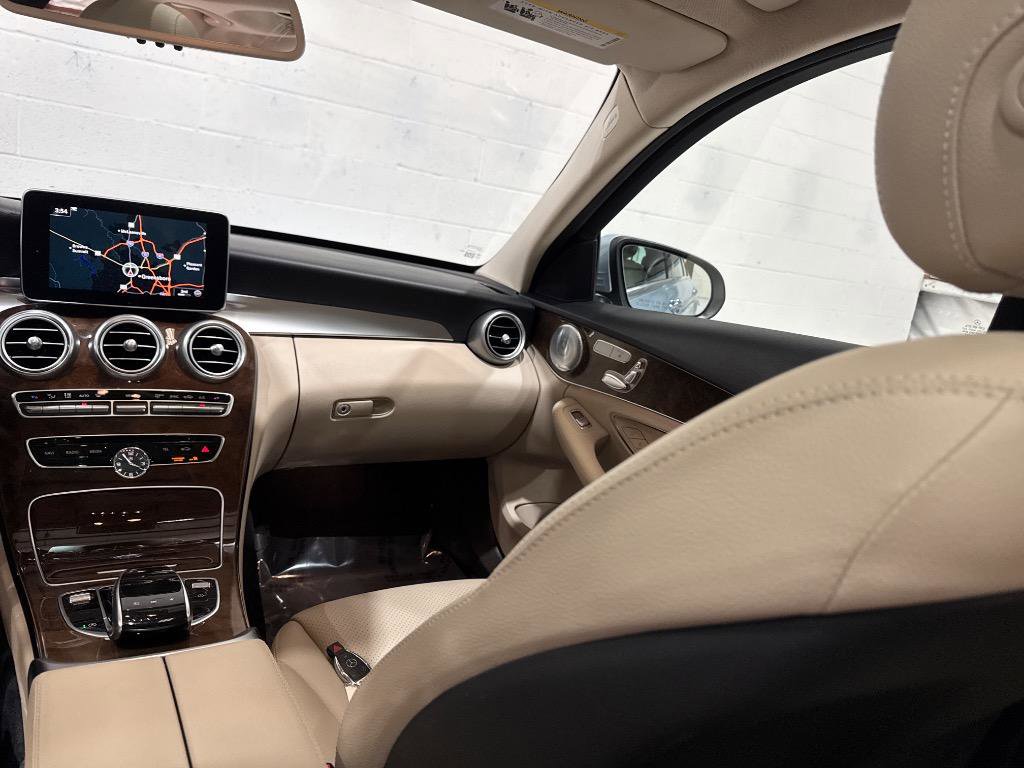 Used 2017 Mercedes-Benz C 300 Sedan image 60