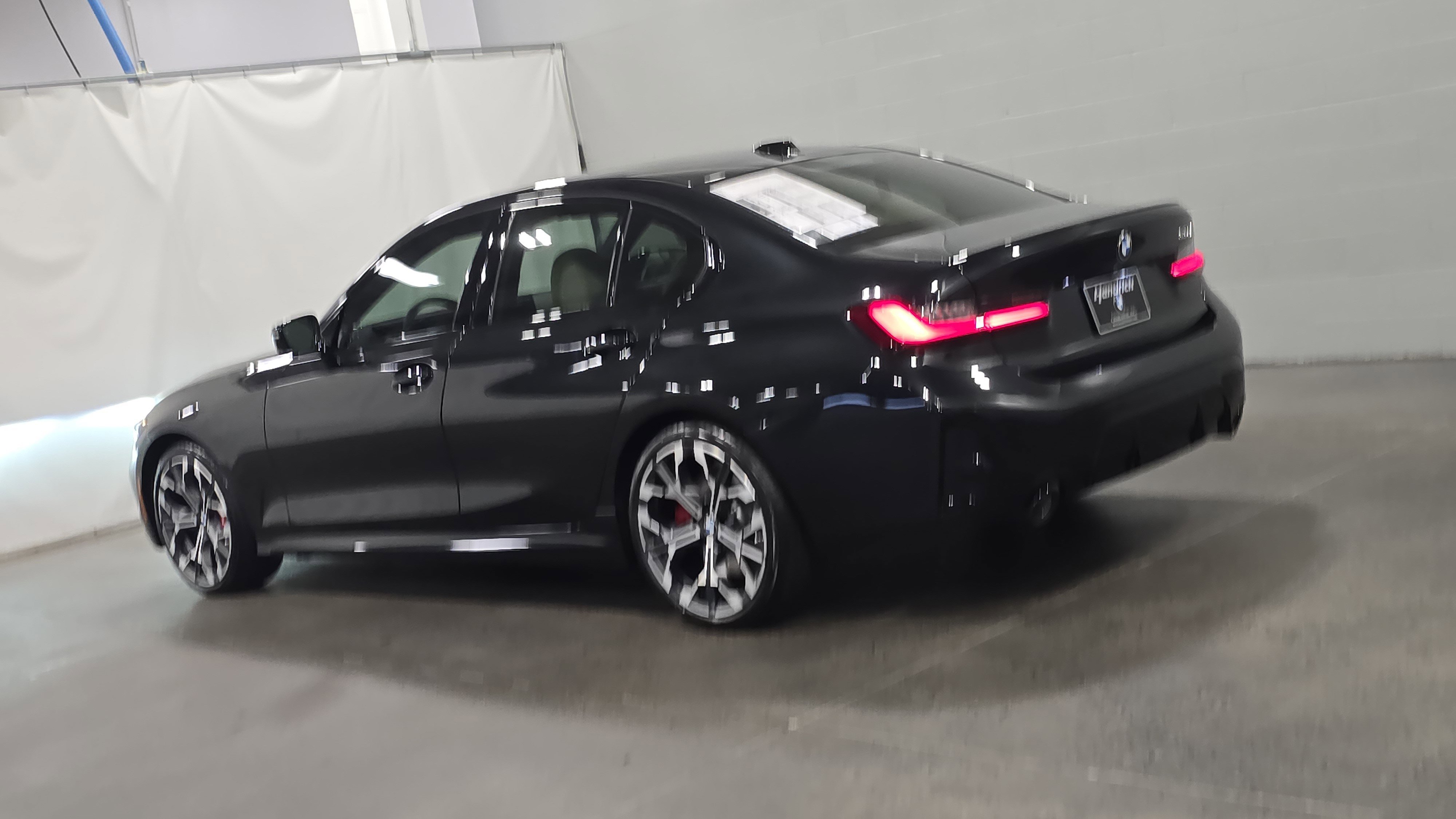 Used 2026 BMW 330i Sedan w/ M Sport Package RWD image 6