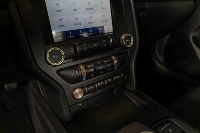 Used 2022 Ford Mustang Shelby GT500 w/ Carbon Fibre Track Pack RWD image 25