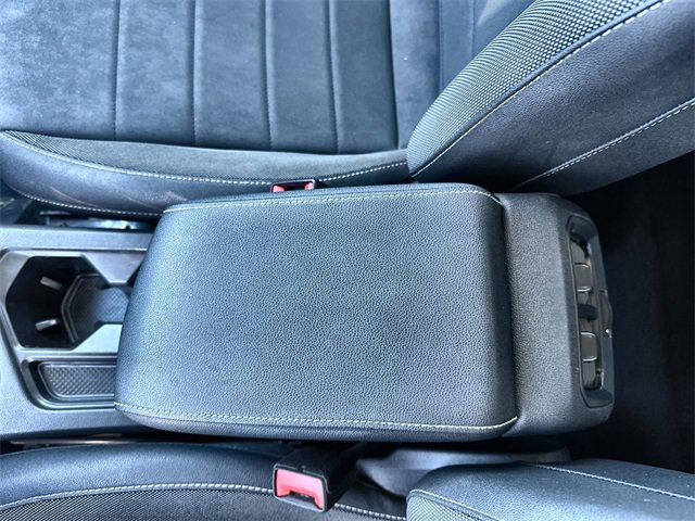 Used 2024 Volkswagen Taos SE image 24