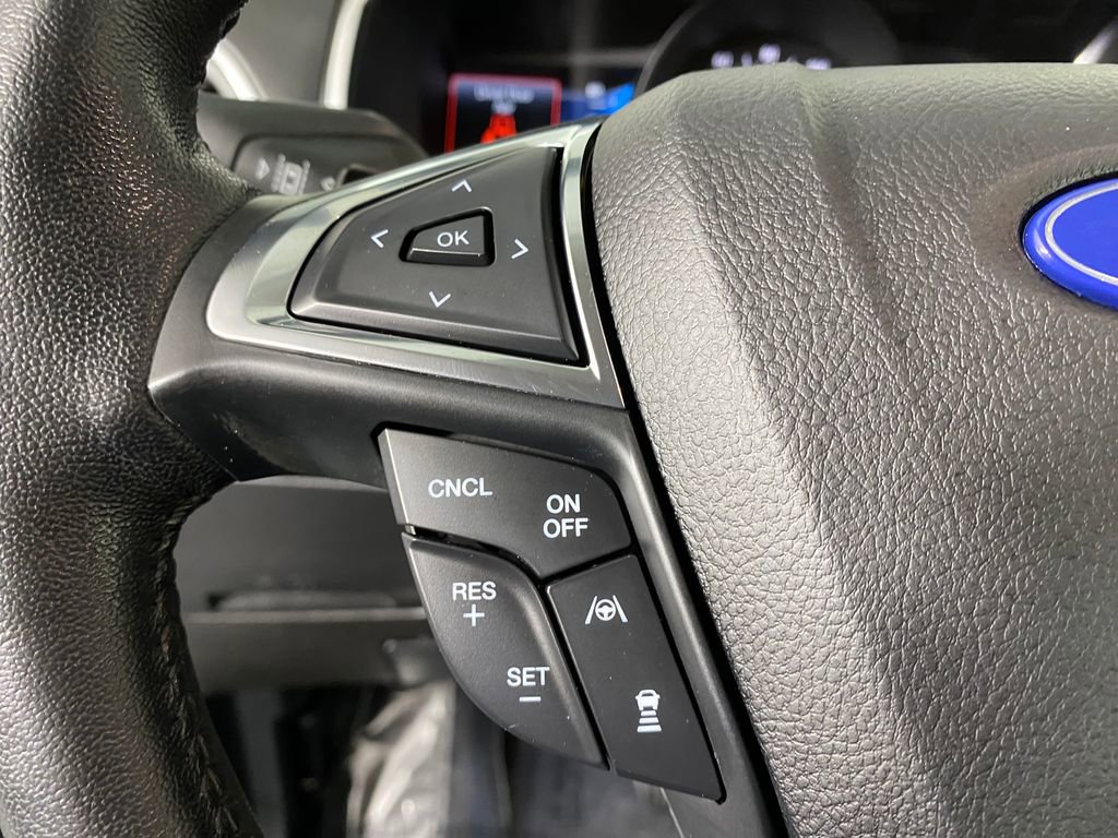 Used 2020 Ford Edge Titanium w/ Equipment Group 301A image 13