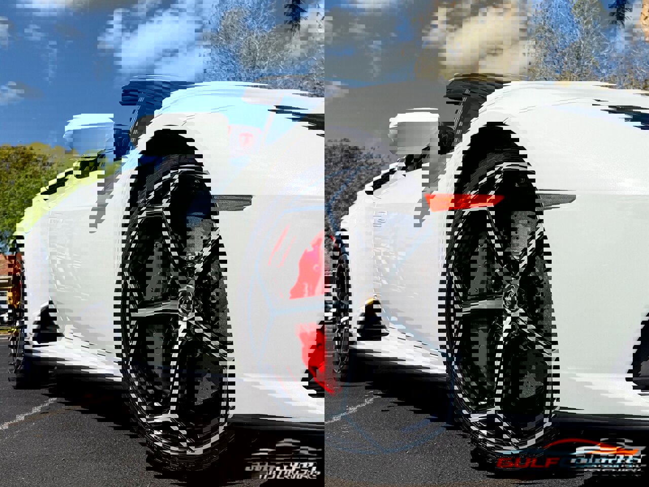 Used 2020 Lamborghini Huracan EVO image 76