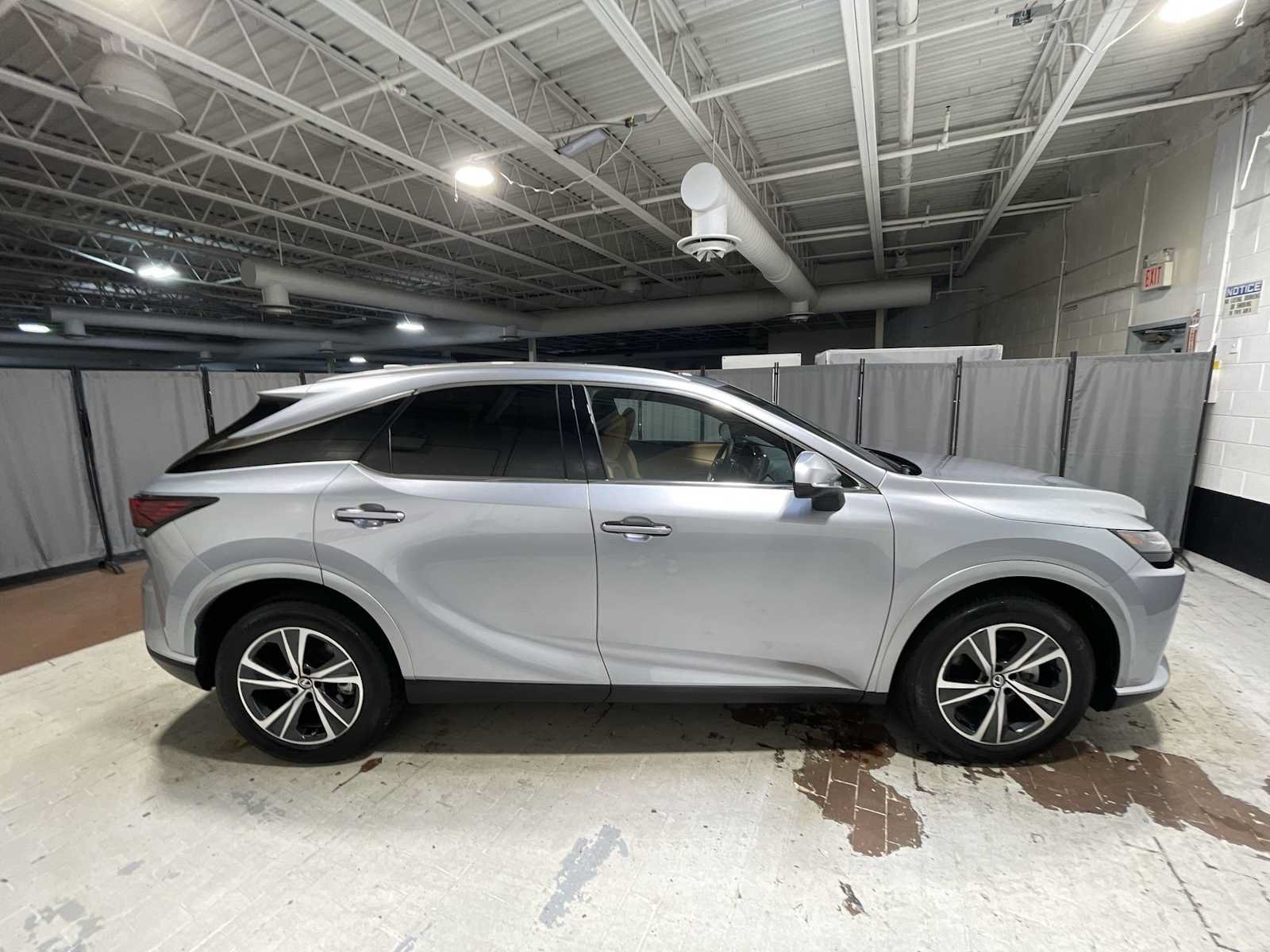 Used 2026 Lexus RX 350 Premium AWD/4WD image 27