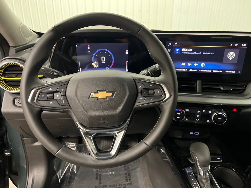 New 2026 Chevrolet Trax LT w/ Driver Confidence Package image 17