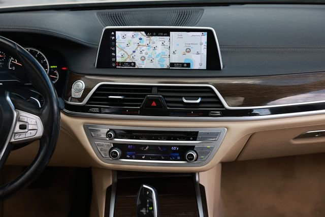 Used 2018 BMW 740i image 42