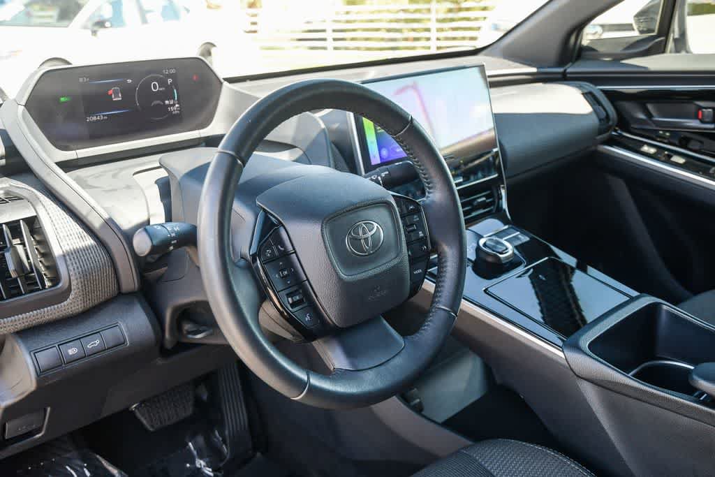 Used 2025 Toyota bZ4X FWD w/ Weather Package image 27