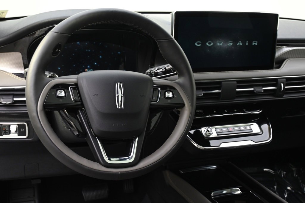 New 2026 Lincoln Corsair Reserve w/ Jet Appearance Package image 12
