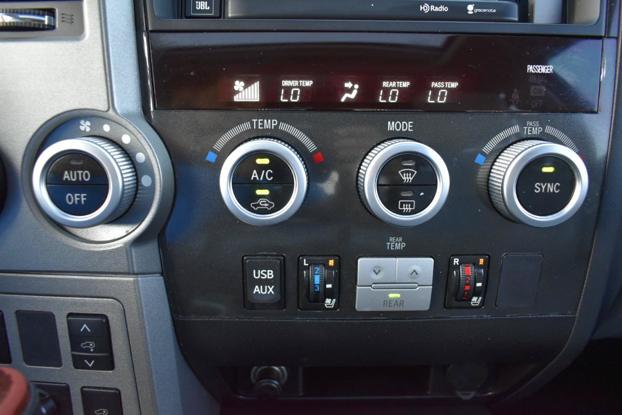 Used 2014 Toyota Sequoia Platinum RWD image 25