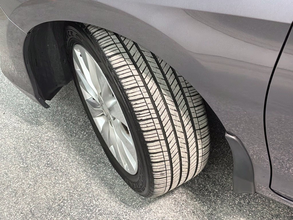 Used 2015 Honda Accord Touring image 30