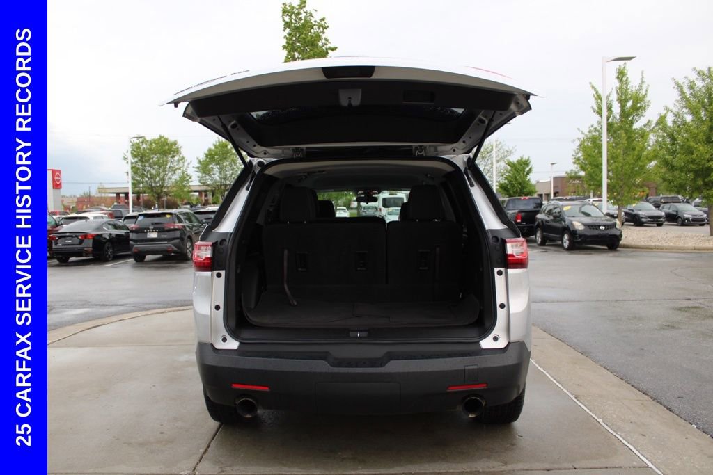 Used 2018 Chevrolet Traverse LS AWD/4WD image 10