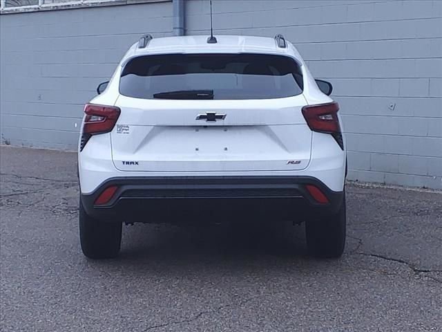 New 2025 Chevrolet Trax RS w/ Driver Confidence Package image 19