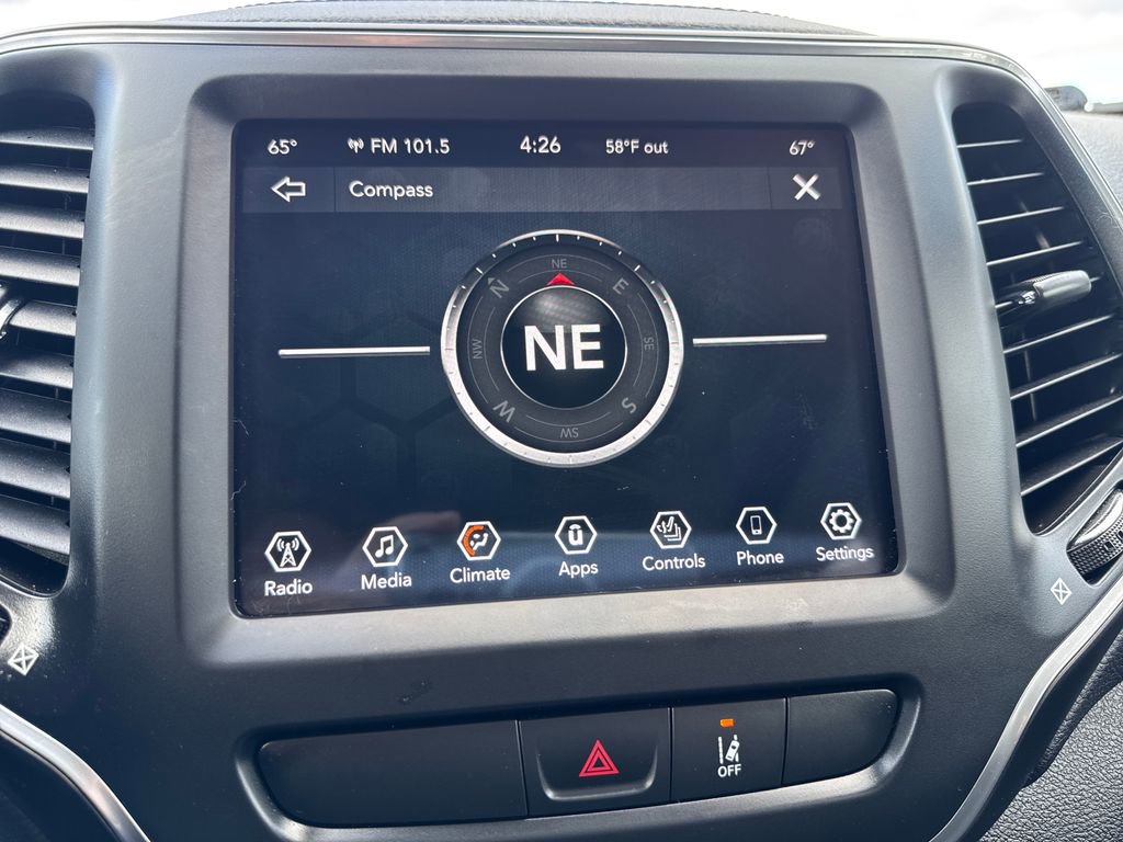 Used 2022 Jeep Cherokee Latitude Lux AWD/4WD image 29