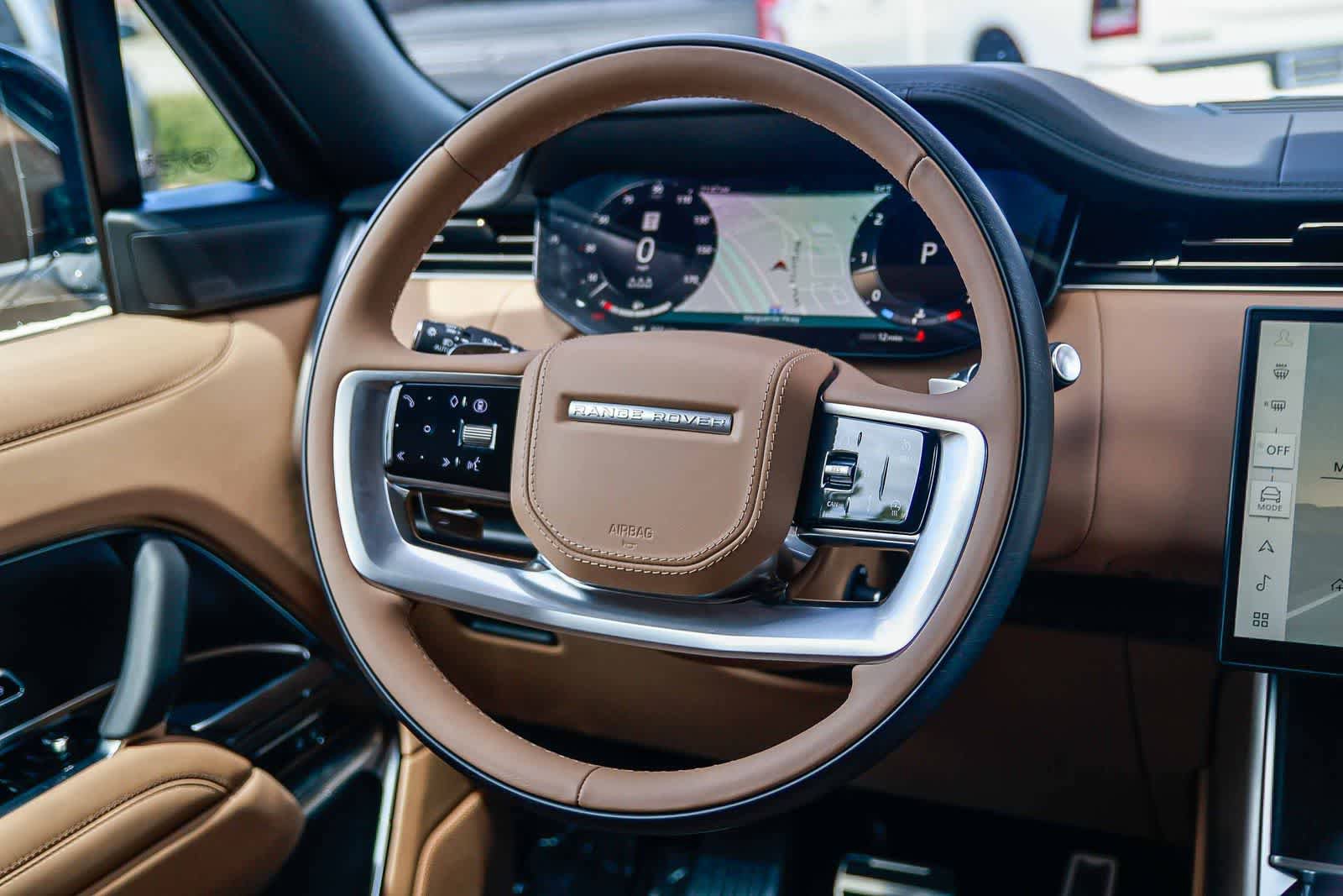 New 2026 Land Rover Range Rover SE image 15