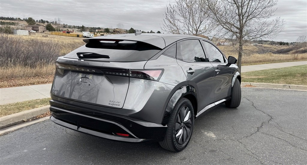 Used 2023 Nissan Ariya AWD image 6