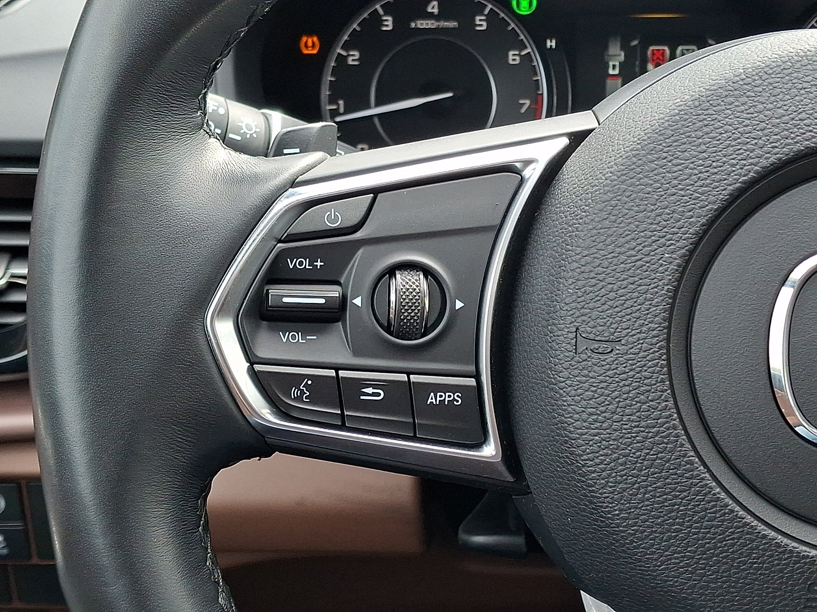 Certified 2025 Acura RDX w/ Technology Package AWD/4WD image 21