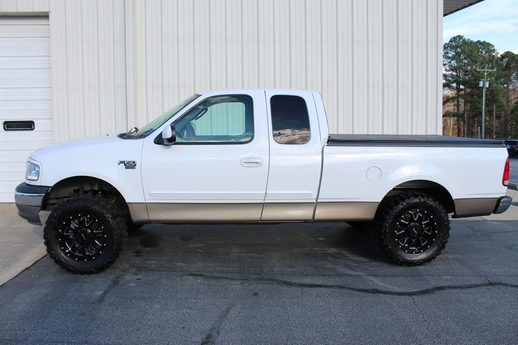 Used 2002 Ford F150 XLT RWD image 5