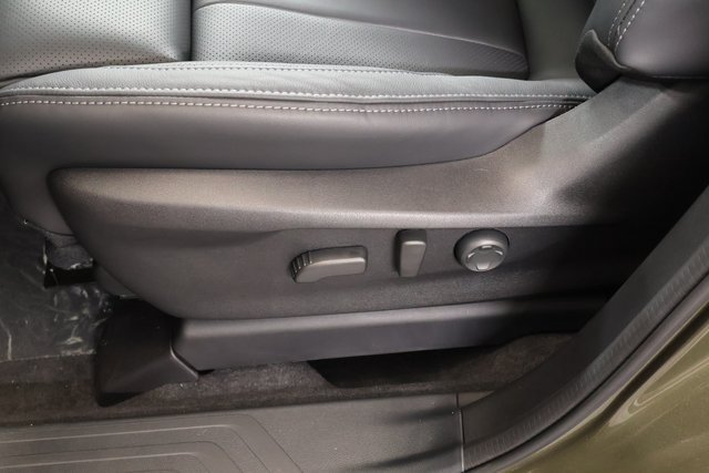 New 2027 Subaru Ascent Limited AWD/4WD image 13