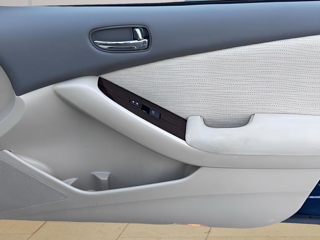 Used 2012 Nissan Altima 3.5 SR image 26