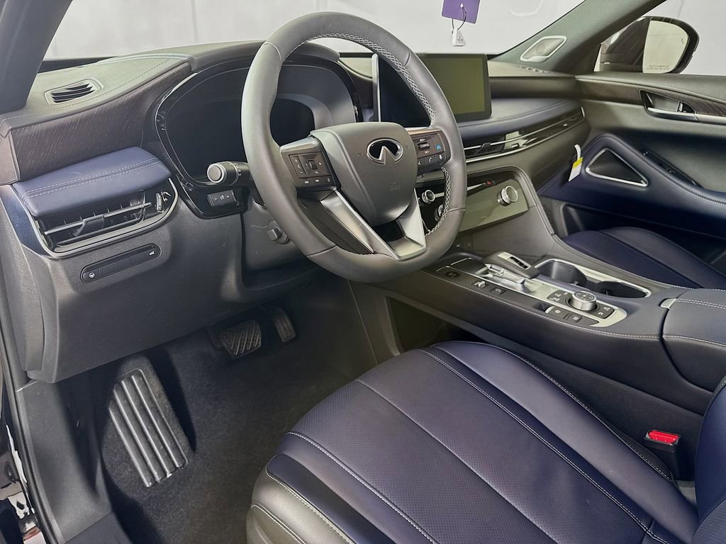 Used 2026 INFINITI QX60 Sport w/ Dark Cargo Package image 9