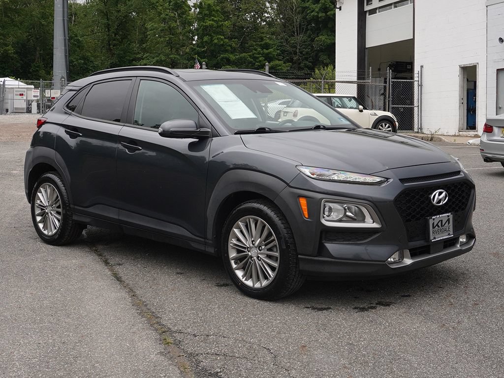 Used 2018 Hyundai Kona SEL w/ SEL Tech Package 02 AWD/4WD image 2