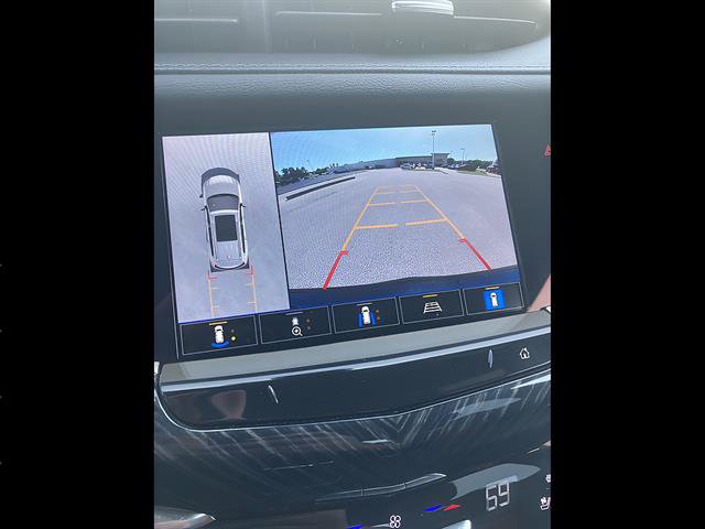 Certified 2024 Cadillac XT6 Premium Luxury w/ Technology Package AWD/4WD image 16