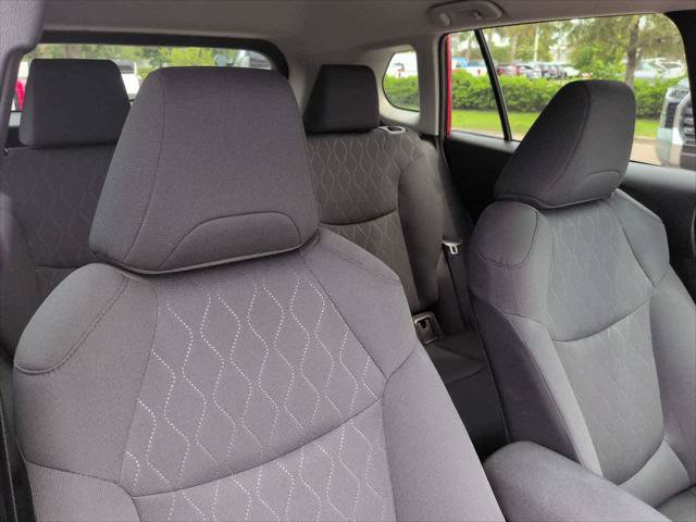 Certified 2022 Toyota Corolla Cross LE FWD image 7