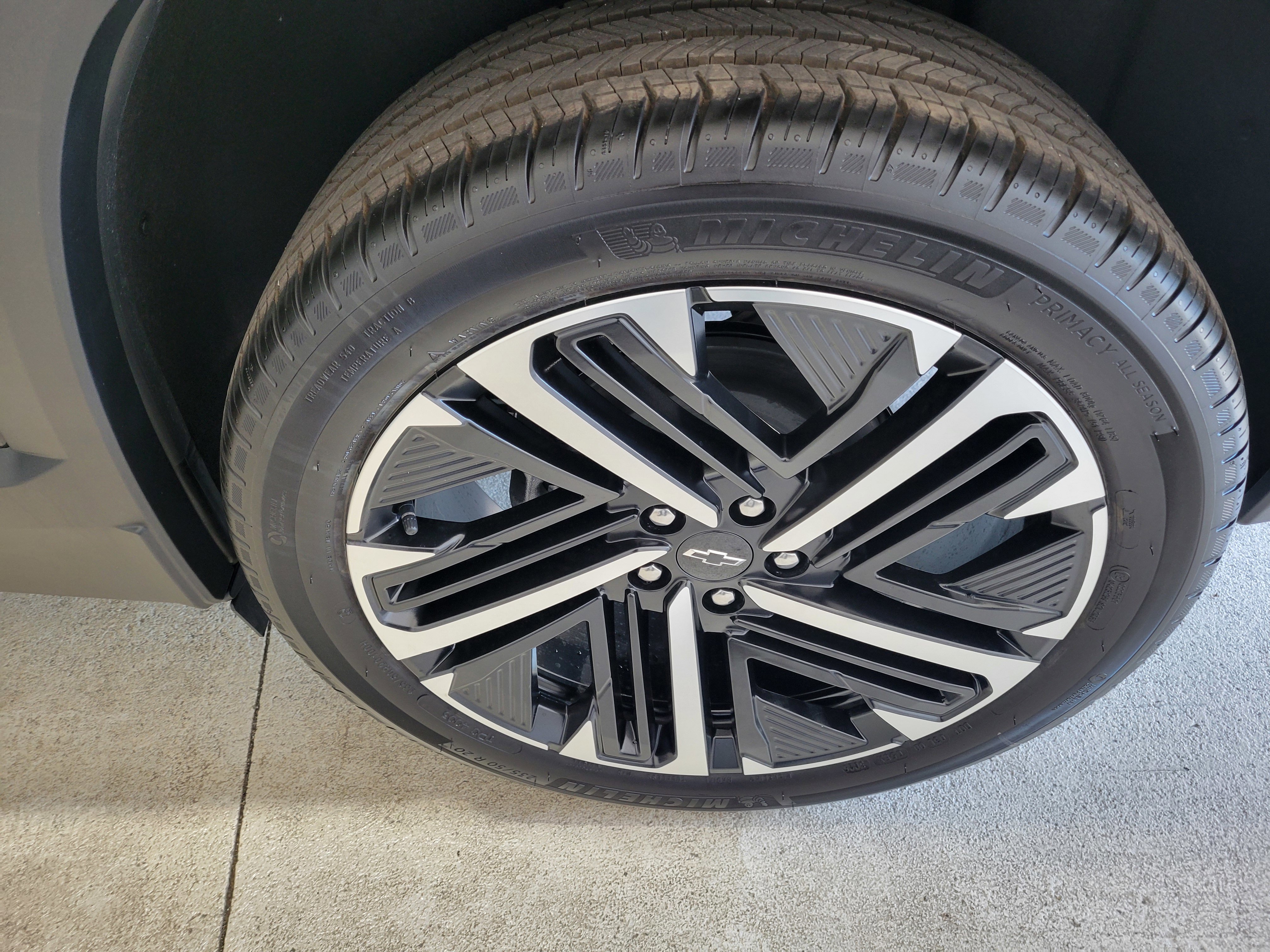 New 2026 Chevrolet Equinox RS w/ Convenience Package III image 38