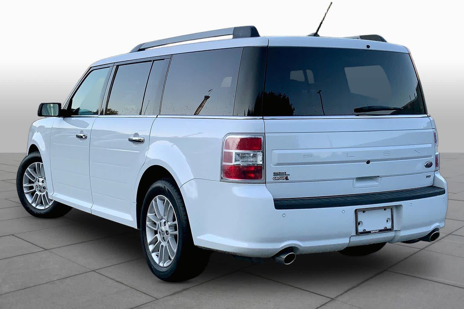 Used 2018 Ford Flex SEL w/ Equipment Group 202A AWD/4WD image 12