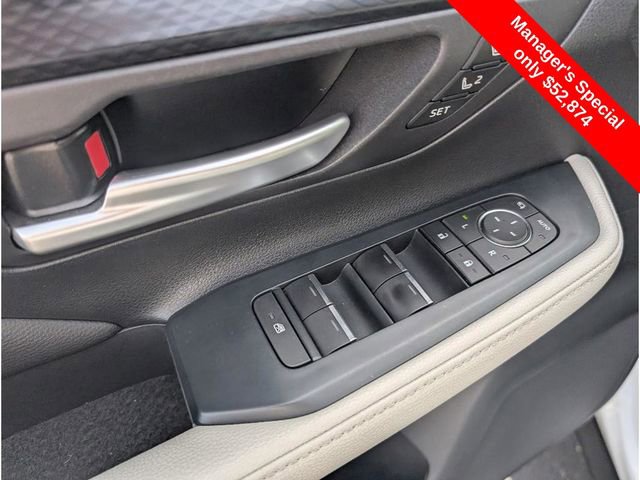 Used 2024 Toyota Grand Highlander AWD Hybrid image 17