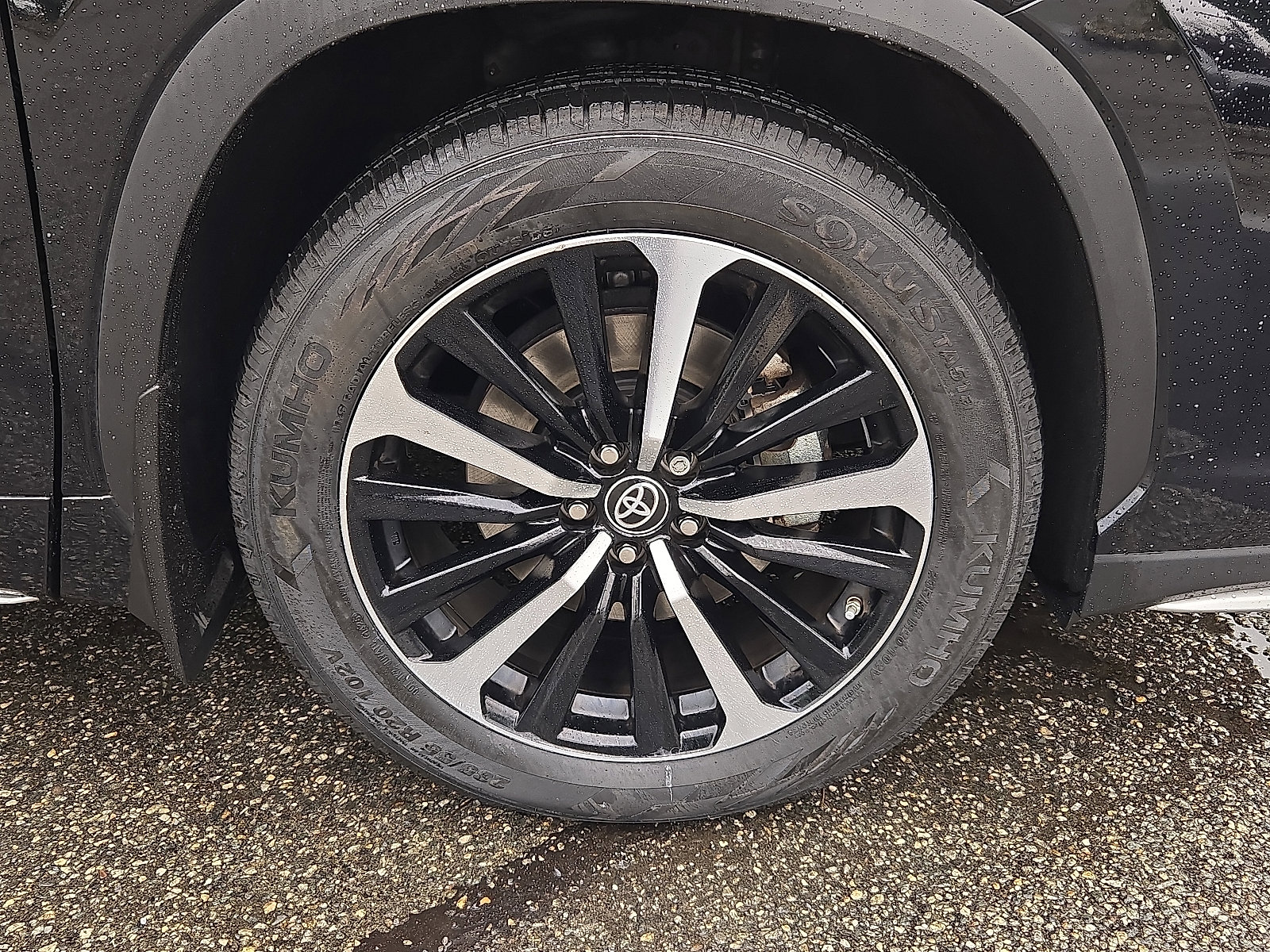 Used 2022 Toyota Highlander XSE w/ Protection Package #3 (TMS) image 8