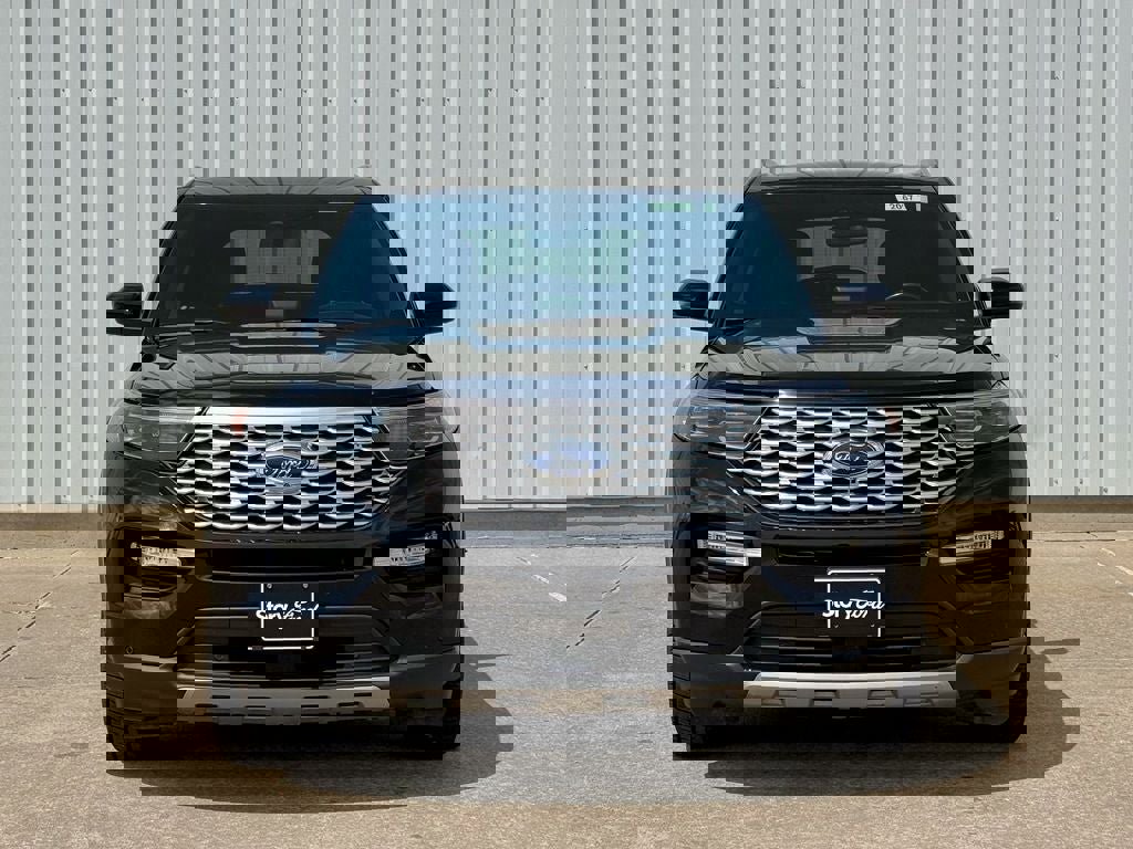 Used 2021 Ford Explorer Platinum w/ Equipment Group 601A AWD/4WD image 9