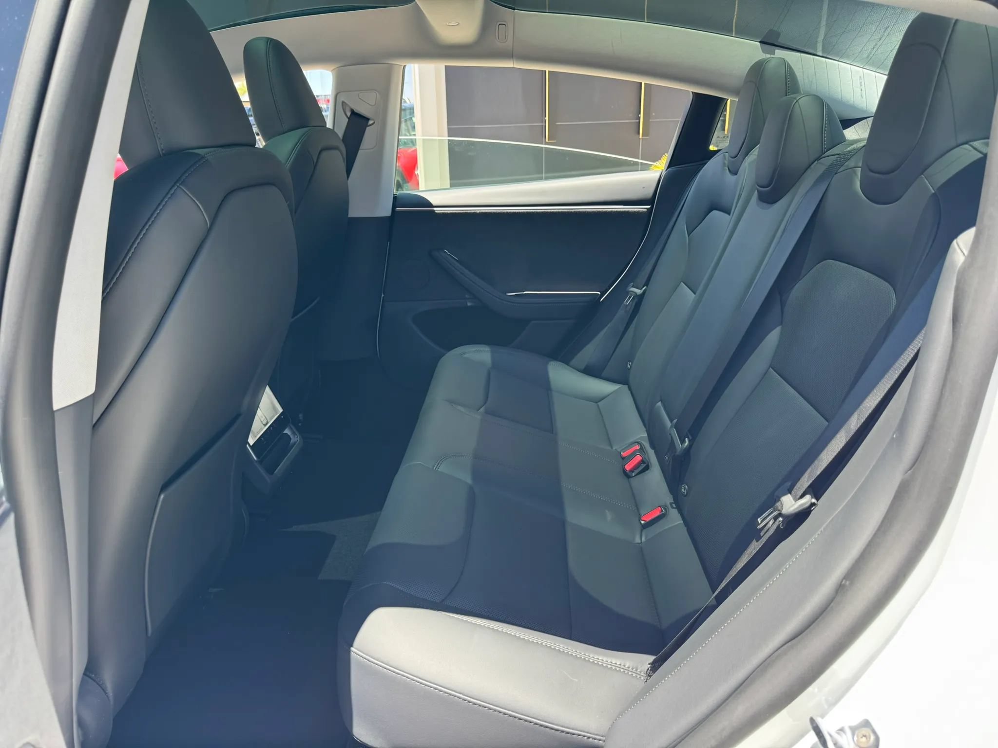 Used 2026 Tesla Model 3 AWD/4WD image 26