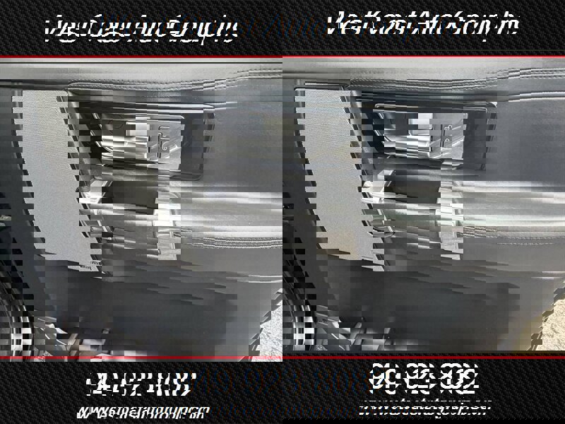 Used 2015 Land Rover LR4 HSE LUX image 20