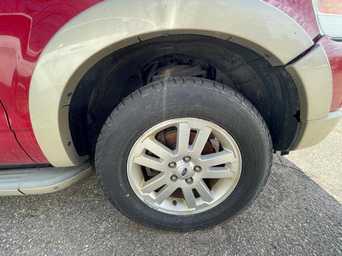 Used 2009 Ford Explorer Eddie Bauer AWD/4WD image 18