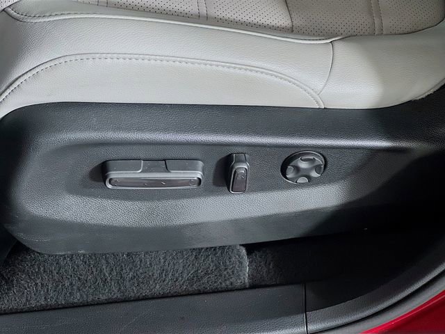 Used 2022 Honda CR-V Touring image 12