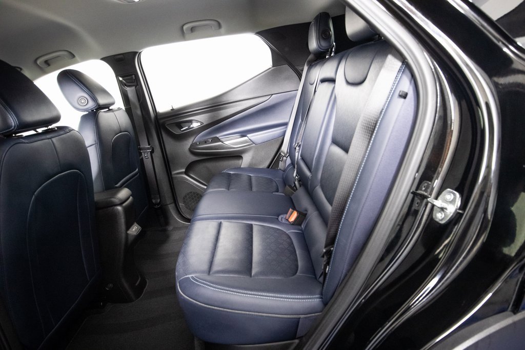 Used 2022 Chevrolet Bolt EUV Premier image 11