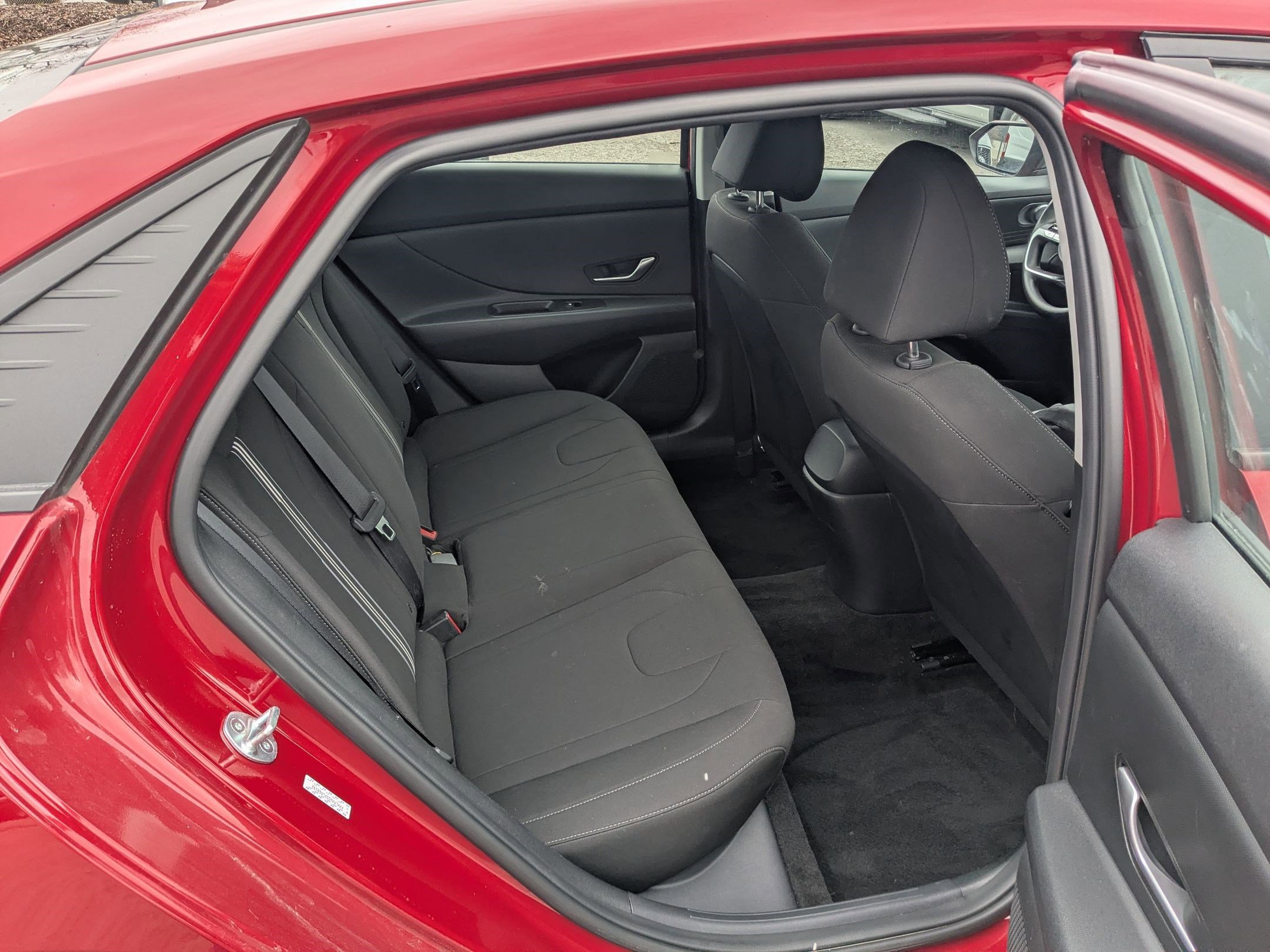 Used 2023 Hyundai Elantra SEL image 29