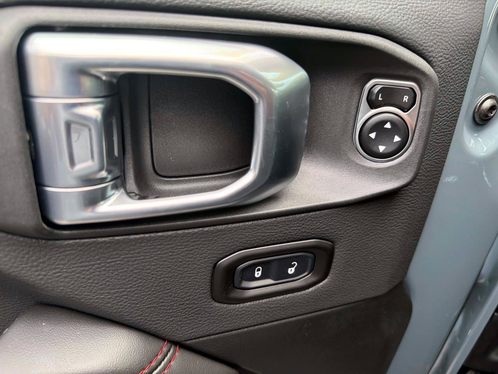 New 2026 Jeep Gladiator Rubicon AWD/4WD image 16