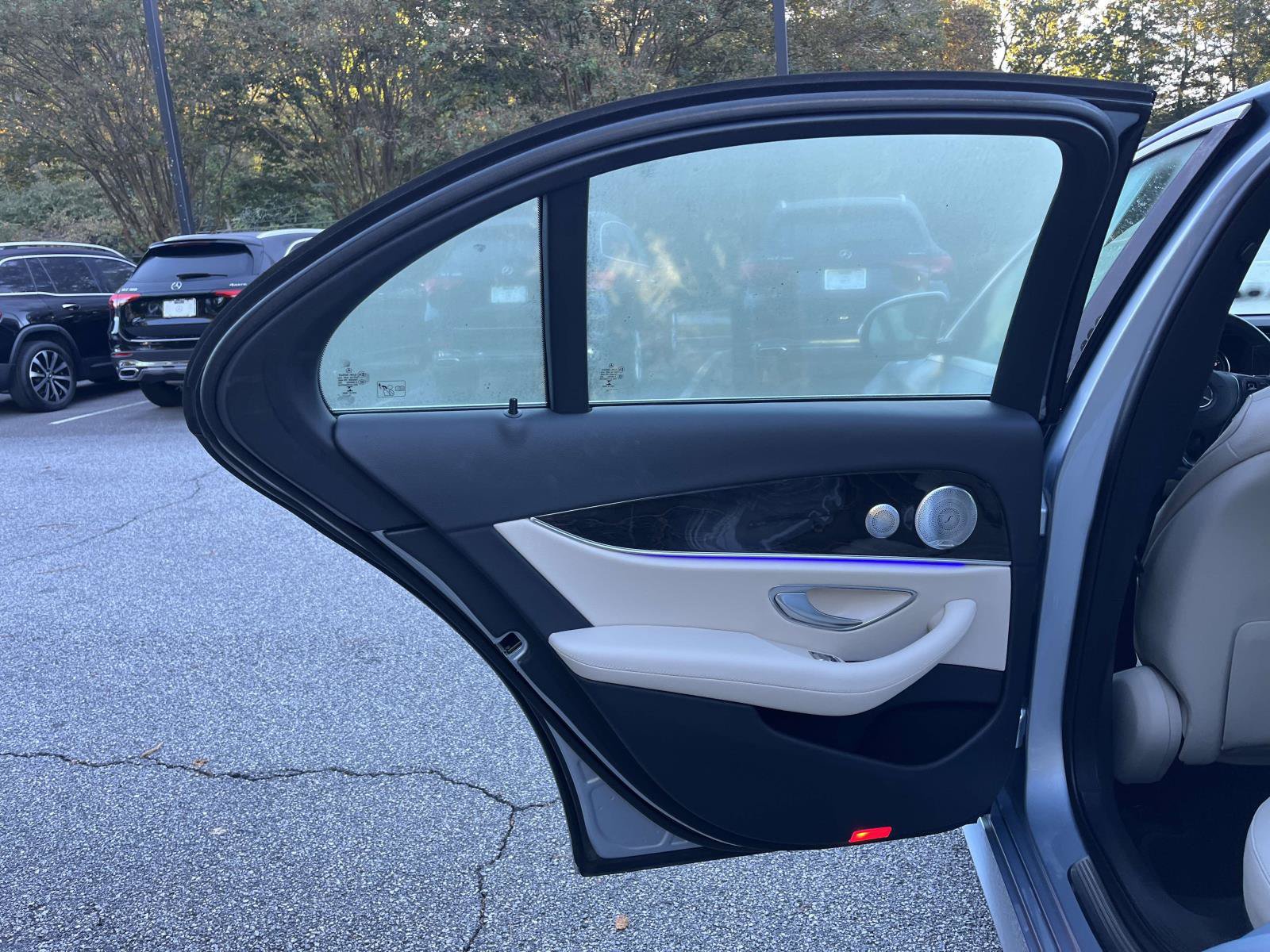 Used 2018 Mercedes-Benz E 300 image 40