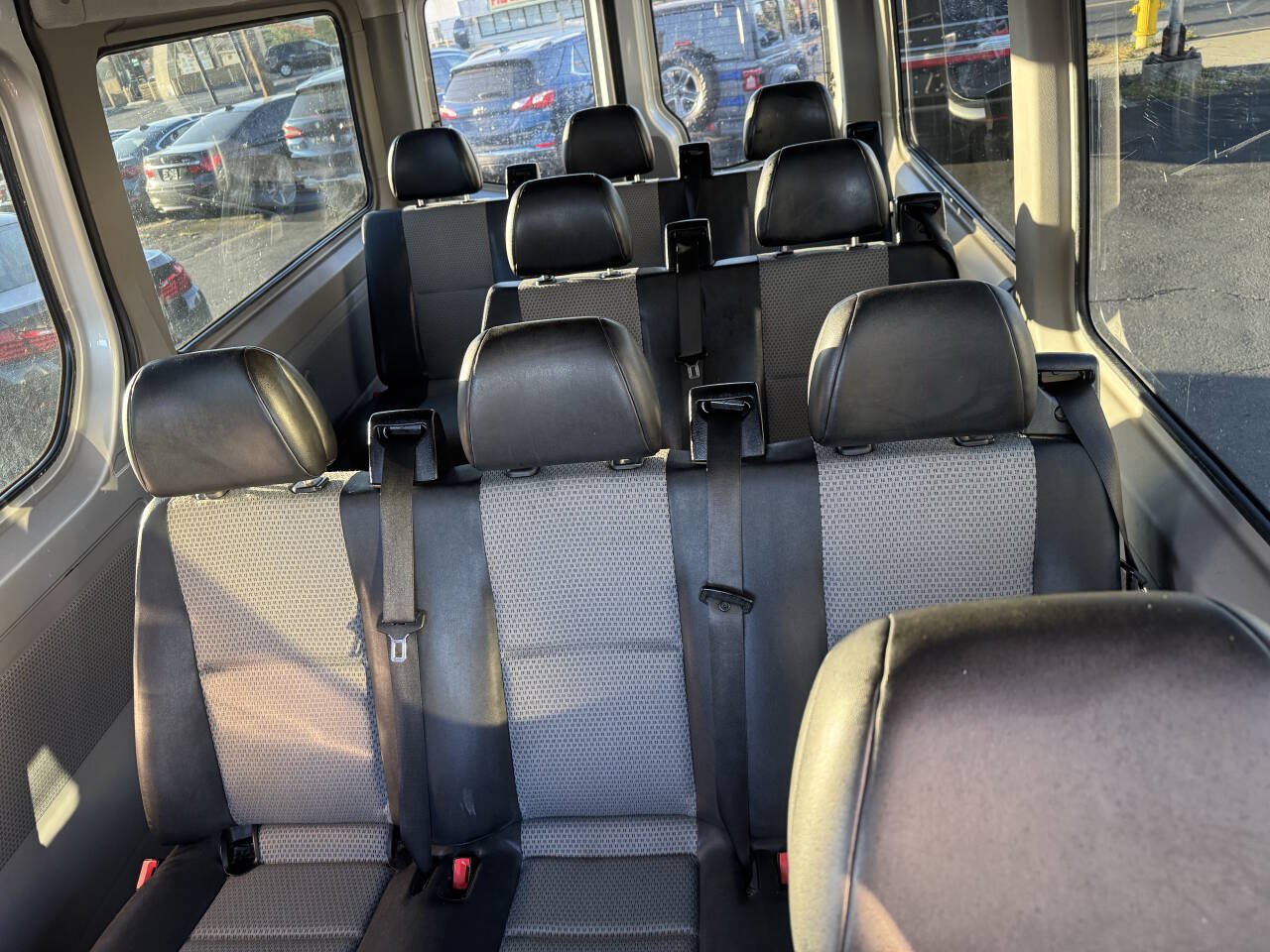 Used 2007 Dodge Sprinter 2500 w/ Cooling Group RWD image 11