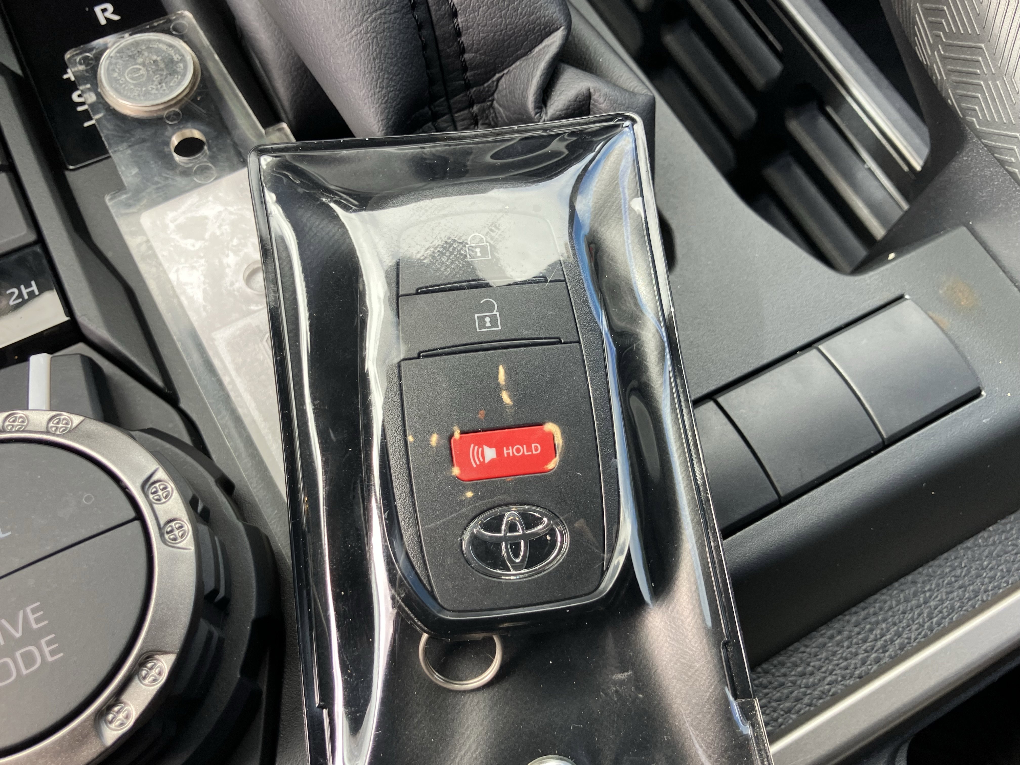 Used 2025 Toyota 4Runner SR5 AWD/4WD image 37