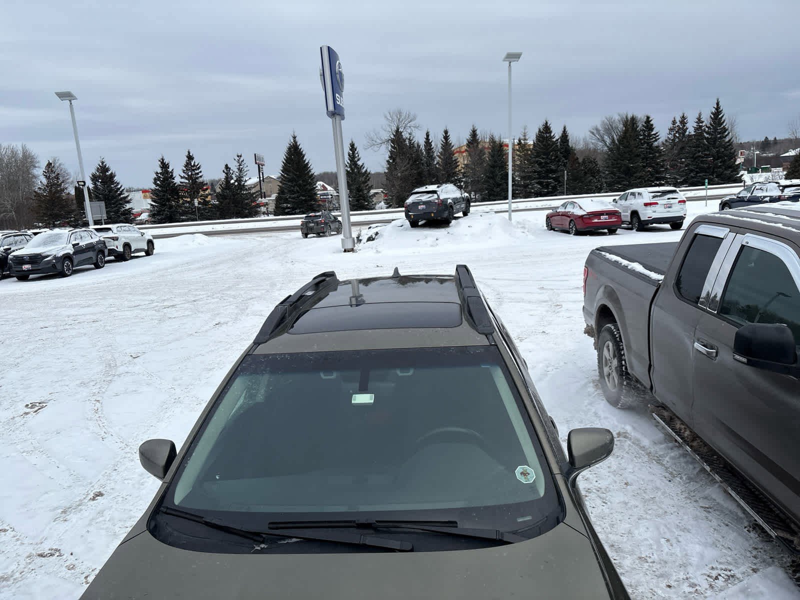 Used 2022 Subaru Outback Premium image 7