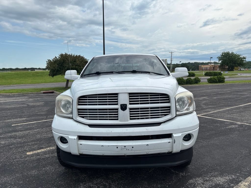 Used 2007 Dodge Ram 2500 Truck Laramie AWD/4WD image 2