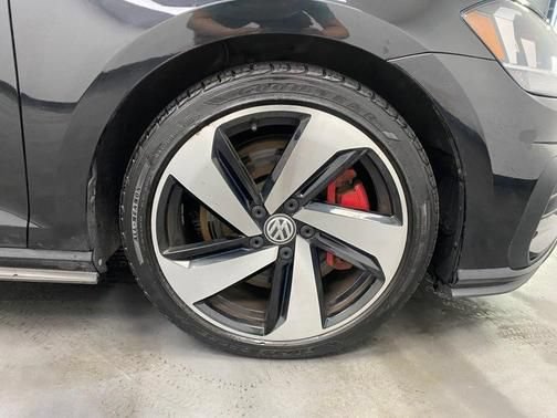 Used 2020 Volkswagen GTI S FWD image 16