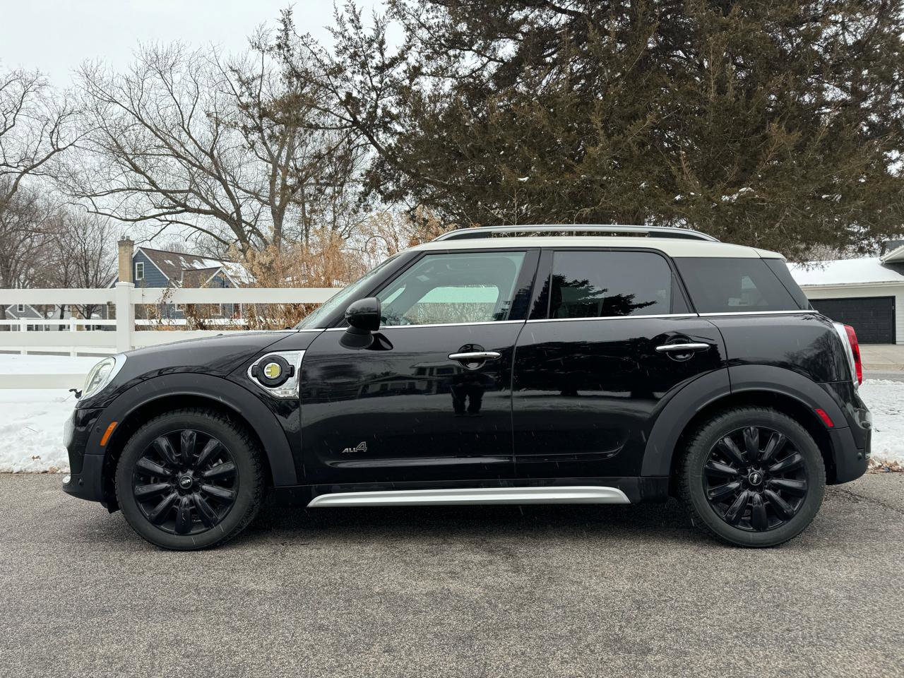Used 2019 MINI Cooper Countryman SE w/ Driver Assistance Package image 5