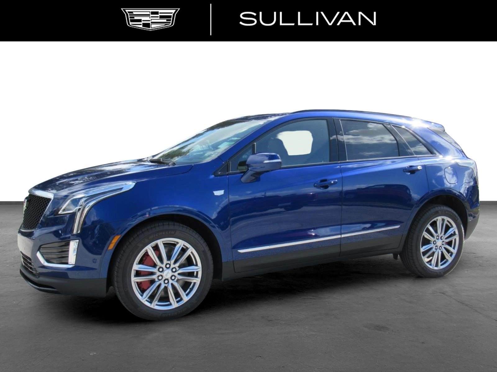 New 2026 Cadillac XT5 Sportv w/ LPO, Floor Liner Package AWD/4WD image 4