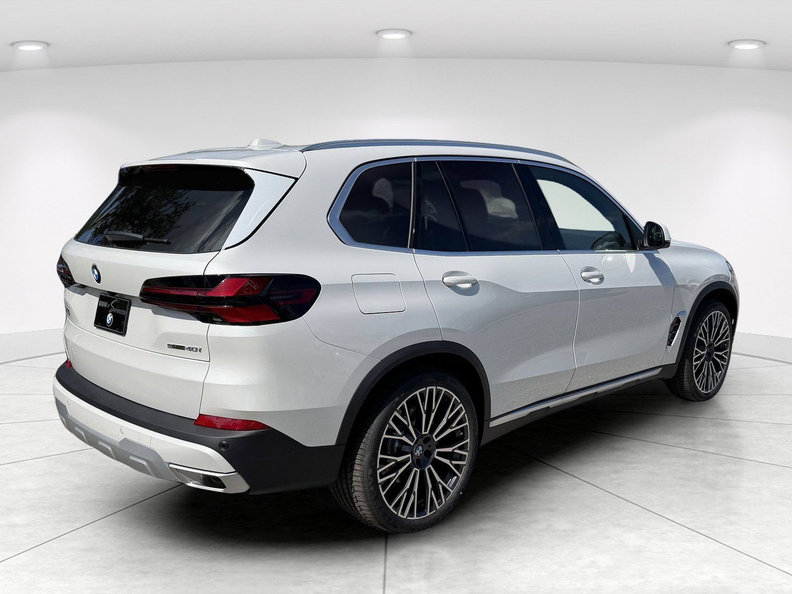 New 2026 BMW X3 xDrive30i w/ Premium Package AWD/4WD image 4