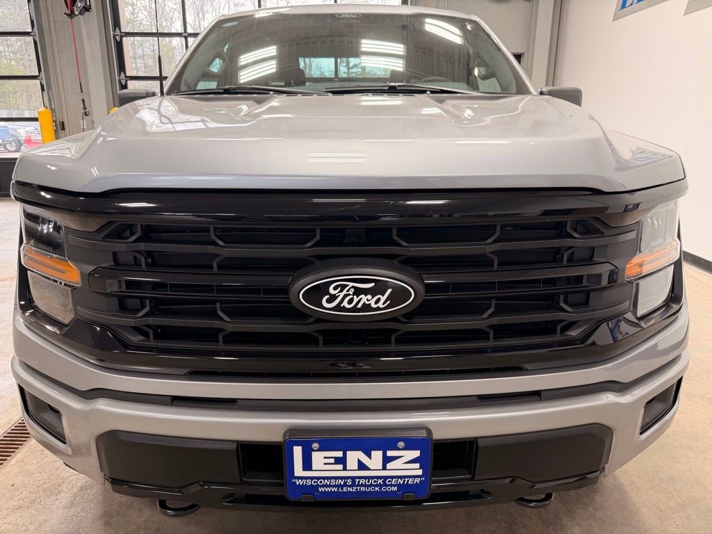 Used 2025 Ford F150 XLT w/ Equipment Group 301A Standard AWD/4WD image 3