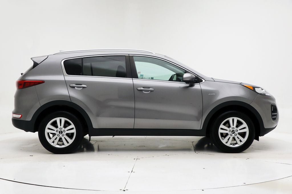 Used 2018 Kia Sportage LX w/ LX Popular Package AWD/4WD image 3
